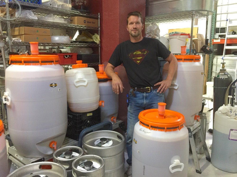 016fdc69e6c1fffaaf9e2877e547b183a568a89fae