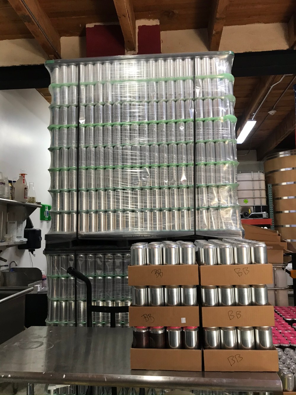 016088485460511c39e6b92b47466e38e72c8218be